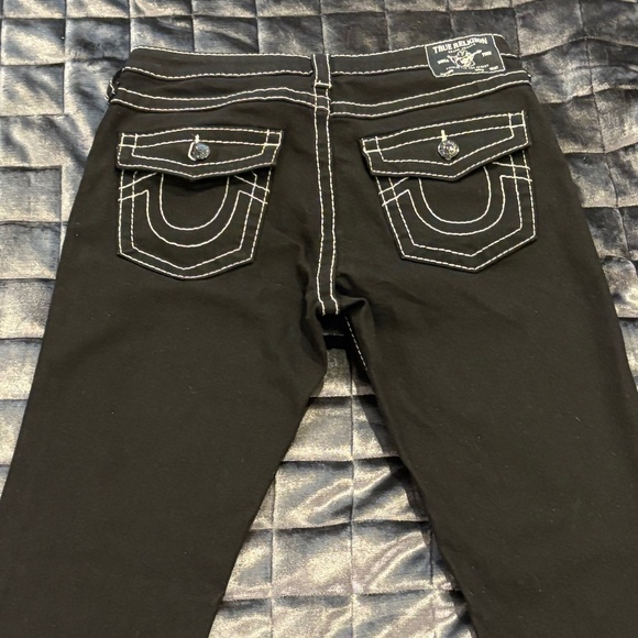 Women’s true religion jeans - Picture 3 of 4